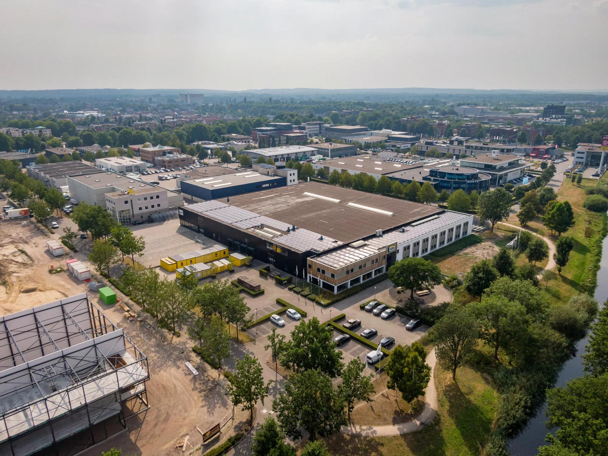 Oxford Properties completes acquisition of M7 Real Estate